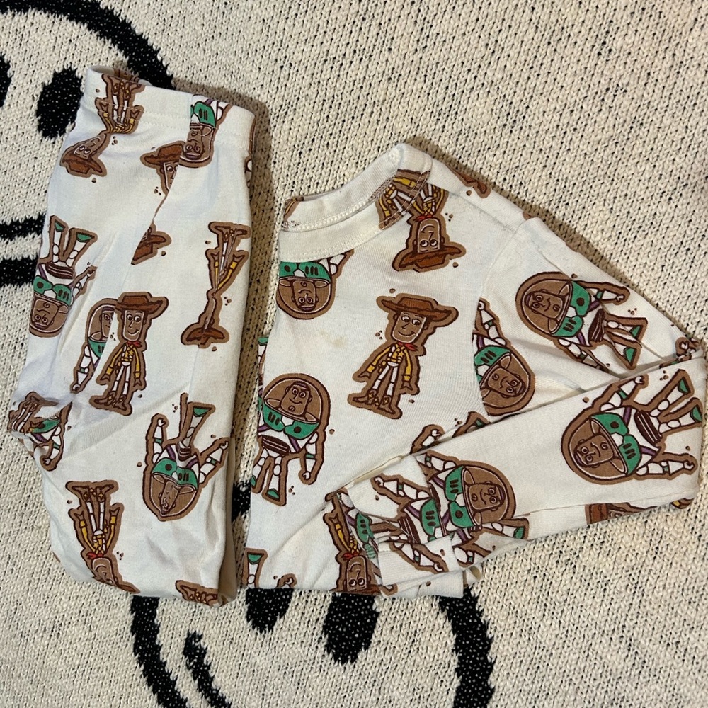 2t toddler Buzz and Woody Jammie’s